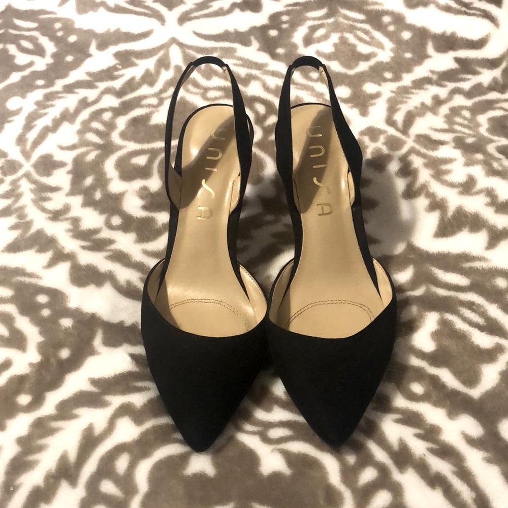 Black Slingback Point Toe Heels
